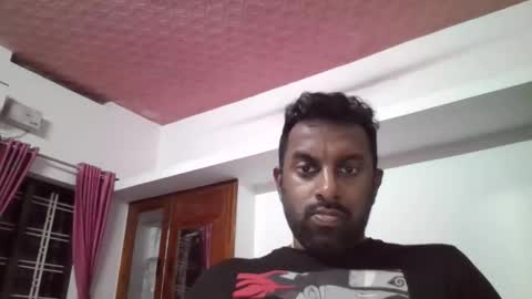 raul2k2 online show from 11/06/25, 05:58