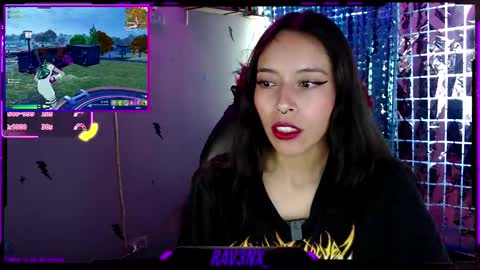   online show from 10/03/25, 09:45