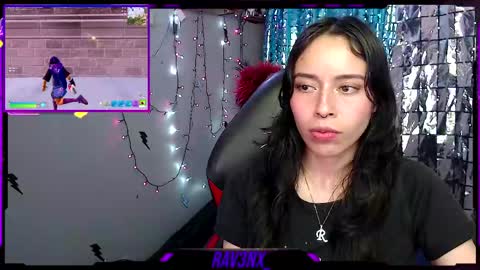 Snapshot of rav3nx_ chatting on 04/28/26, 05:23 online show from 04/28/26, 05:23