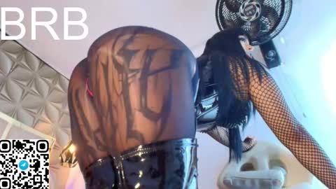   online show from 12/19/25, 11:06