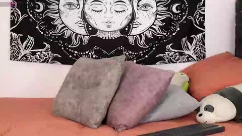Snapshot of raven06_ chatting on 03/02/26, 12:02 Raven online show from 03/02/26, 12:02