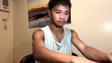 Snapshot of raven354 chatting on 01/31/25, 03:33 raven354 online show from 01/31/25, 03:33