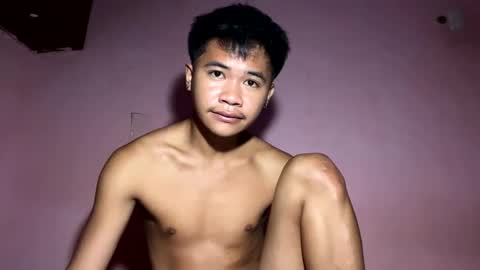 Snapshot of raven354 chatting on 02/23/25, 09:33 raven354 online show from 02/23/25, 09:33