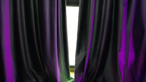 Snapshot of raven_foxxy chatting on 01/19/26, 06:39 Raven Foxxy online show from 01/19/26, 06:39