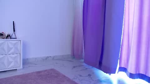 Raven Foxxy online show from 06/11/26, 06:11