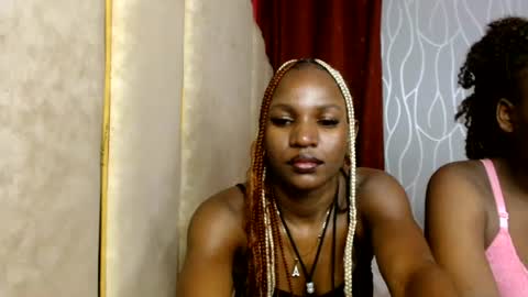 Snapshot of raven_luxe chatting on 07/28/26, 08:34 Raven online show from 07/28/26, 08:34