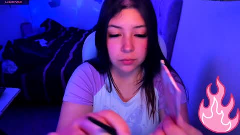 Snapshot of raven_toky0 chatting on 12/17/24, 04:45 Raven online show from 12/17/24, 04:45