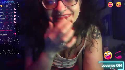 Snapshot of ravenandsin chatting on 02/21/26, 11:39 Raven online show from 02/21/26, 11:39