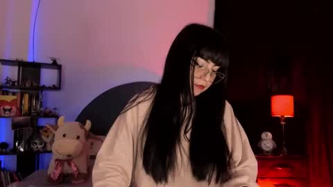 Snapshot of ravendark_666 chatting on 02/19/26, 02:29 Raven online show from 02/19/26, 02:29