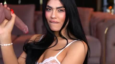 Lav online show from 06/15/26, 07:16