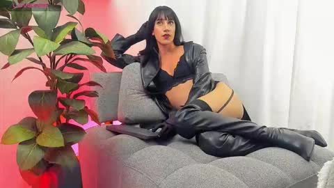 Raven Sinclair online show from 01/16/26, 05:55