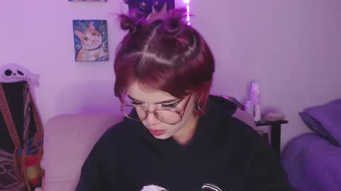 raventh_ online show from 02/11/25, 05:37