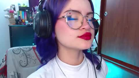 raventh_ online show from 10/22/25, 11:43