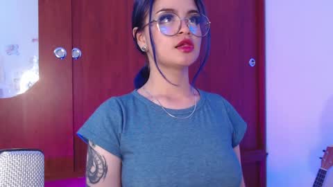 raventh_ online show from 04/25/26, 01:41
