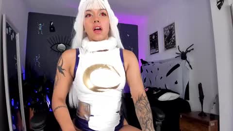 Raven Witch online show from 10/11/25, 10:08