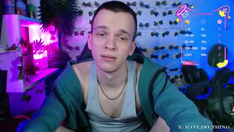 Snapshot of ravi_is_so_good chatting on 09/24/25, 05:38 Ravi online show from 09/24/25, 05:38