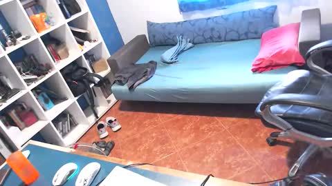 ravingr3d3 online show from 09/12/25, 09:42