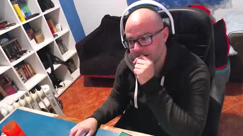 ravingr3d3 online show from 12/17/25, 10:16