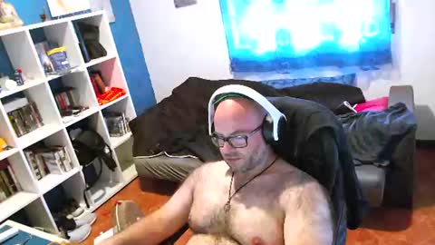 ravingr3d3 online show from 06/19/26, 11:14