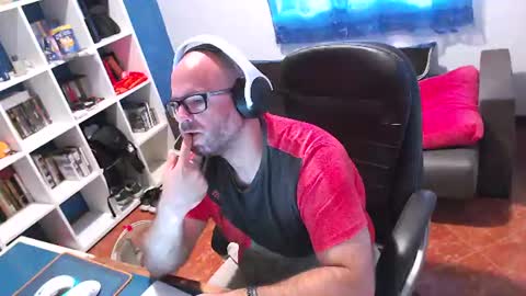 ravingr3d3 online show from 06/22/26, 08:00