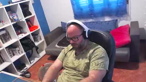 ravingr3d3 online show from 06/29/26, 10:15