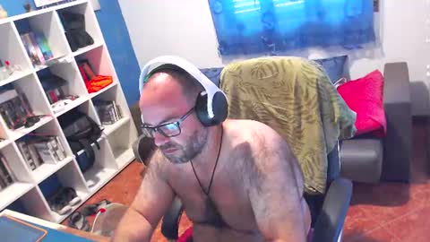 ravingr3d3 online show from 07/01/26, 10:17