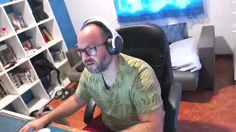 ravingr3d3 online show from 07/10/26, 08:07
