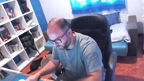 ravingr3d3 online show from 07/15/26, 08:08