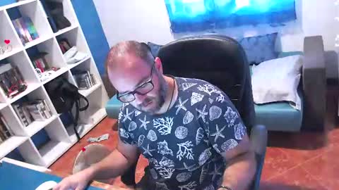 ravingr3d3 online show from 07/17/26, 07:59