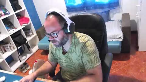 ravingr3d3 online show from 07/24/26, 08:12