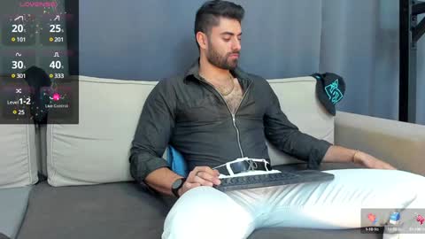 Snapshot of rawadam chatting on 12/03/24, 06:04 Adam online show from 12/03/24, 06:04