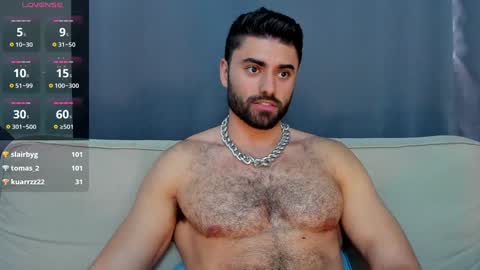 Snapshot of rawadam chatting on 12/04/24, 12:14 Adam online show from 12/04/24, 12:14