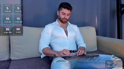 Snapshot of rawadam chatting on 01/12/25, 08:57 Adam online show from 01/12/25, 08:57