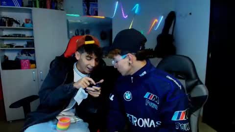 Snapshot of rawdudes chatting on 03/18/26, 03:09 Bad boys online show from 03/18/26, 03:09