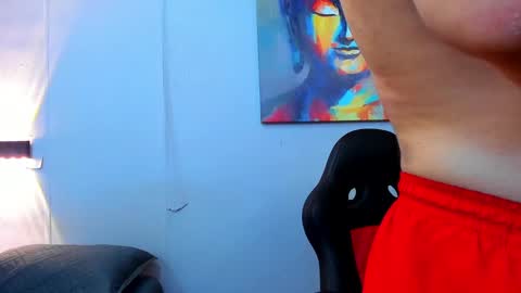 Snapshot of rawmathews chatting on 12/19/24, 03:07 rawmathews online show from 12/19/24, 03:07