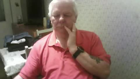 Snapshot of ray47 chatting on 02/03/26, 12:09 ray47 online show from 02/03/26, 12:09