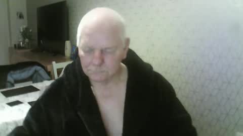 Snapshot of ray47 chatting on 03/02/26, 11:44 ray47 online show from 03/02/26, 11:44