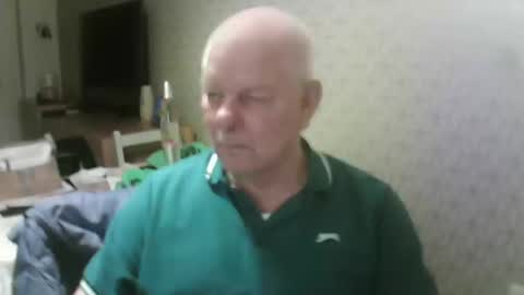 Snapshot of ray47 chatting on 03/11/26, 11:00 ray47 online show from 03/11/26, 11:00