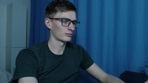 Snapshot of ray_booy chatting on 12/16/25, 08:58 Ray Booy online show from 12/16/25, 08:58