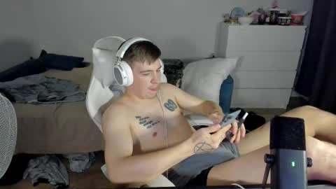 Ray online show from 10/08/25, 08:17