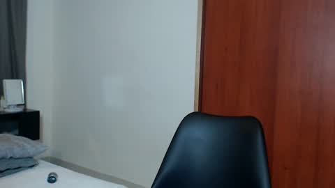 Ray online show from 02/05/25, 02:19