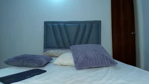 Ray online show from 03/19/26, 07:40