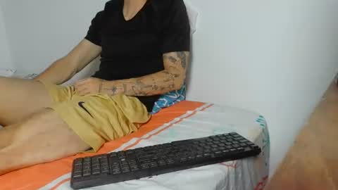 Snapshot of rayan___wolf chatting on 07/01/26, 02:57 Rayan Wolf online show from 07/01/26, 02:57