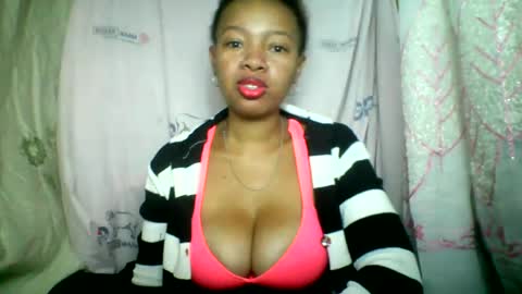 Snapshot of rayana_69 chatting on 06/24/26, 05:17 rayana_69 online show from 06/24/26, 05:17