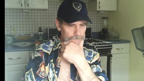 Snapshot of raylene4u2 chatting on 02/20/26, 02:39 Ray online show from 02/20/26, 02:39