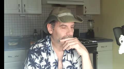 Snapshot of raylene4u2 chatting on 03/09/26, 10:30 Ray online show from 03/09/26, 10:30