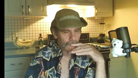 Snapshot of raylene4u2 chatting on 04/03/26, 08:12 Ray online show from 04/03/26, 08:12