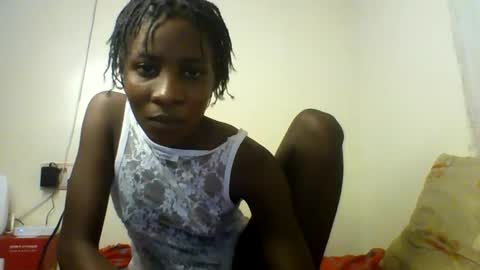Snapshot of raylucia chatting on 05/01/26, 05:39 ray online show from 05/01/26, 05:39