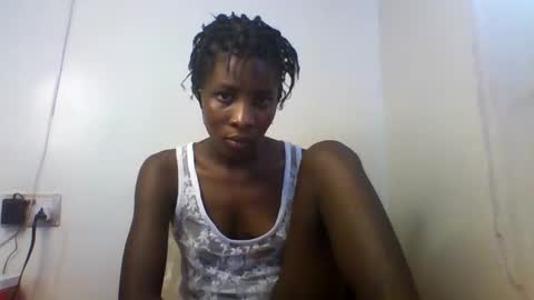 Snapshot of raylucia chatting on 05/04/26, 06:31 ray online show from 05/04/26, 06:31