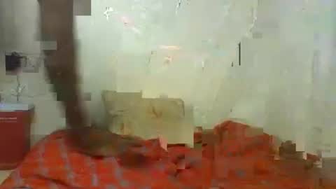 Snapshot of raylucia chatting on 05/19/26, 03:07 ray online show from 05/19/26, 03:07
